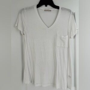 Active Basic White V-Neck Tee with Pocket
